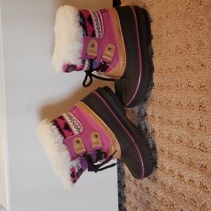 London Fog Fuzzy Laceup Boots Toddler 7